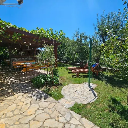 In Mit Grill- Terrasse Und Garten By Interhome * Novi Vinodolski